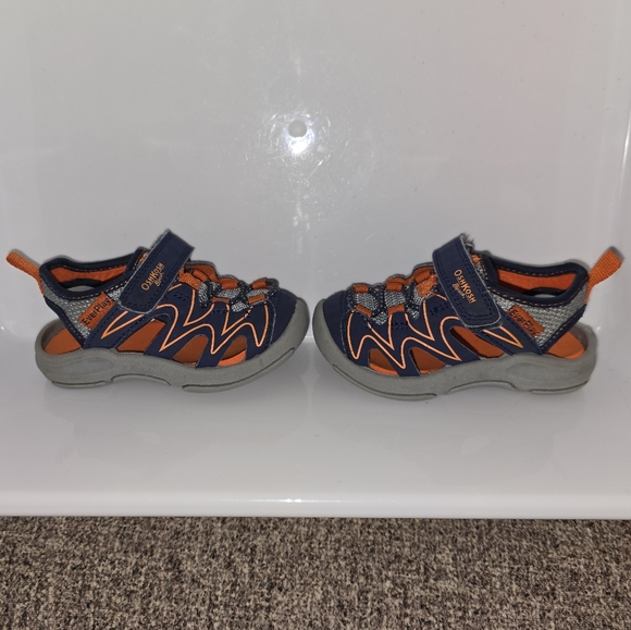 OshKosh: Baby Boy's Martin Sandal, Size: 4, Navy & Orange, Excellent condition - Picture 11 of 16